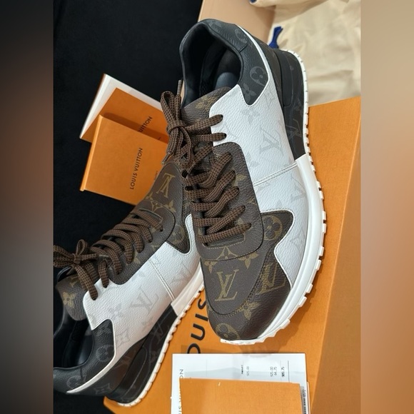 louis vuitton me run away - Picture 2 of 3